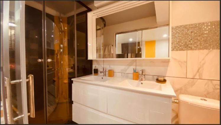 Chambre privée Cosy à proximité de Roissy, Parc Astérix Fosses Extérieur photo