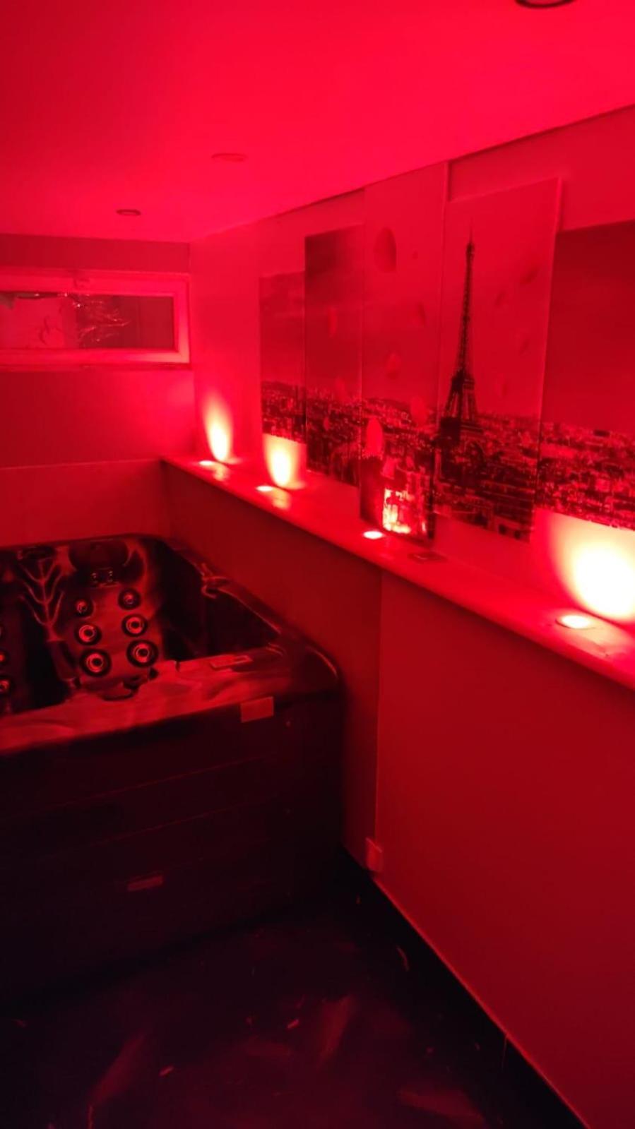 Chambre privée Cosy à proximité de Roissy, Parc Astérix Fosses Extérieur photo